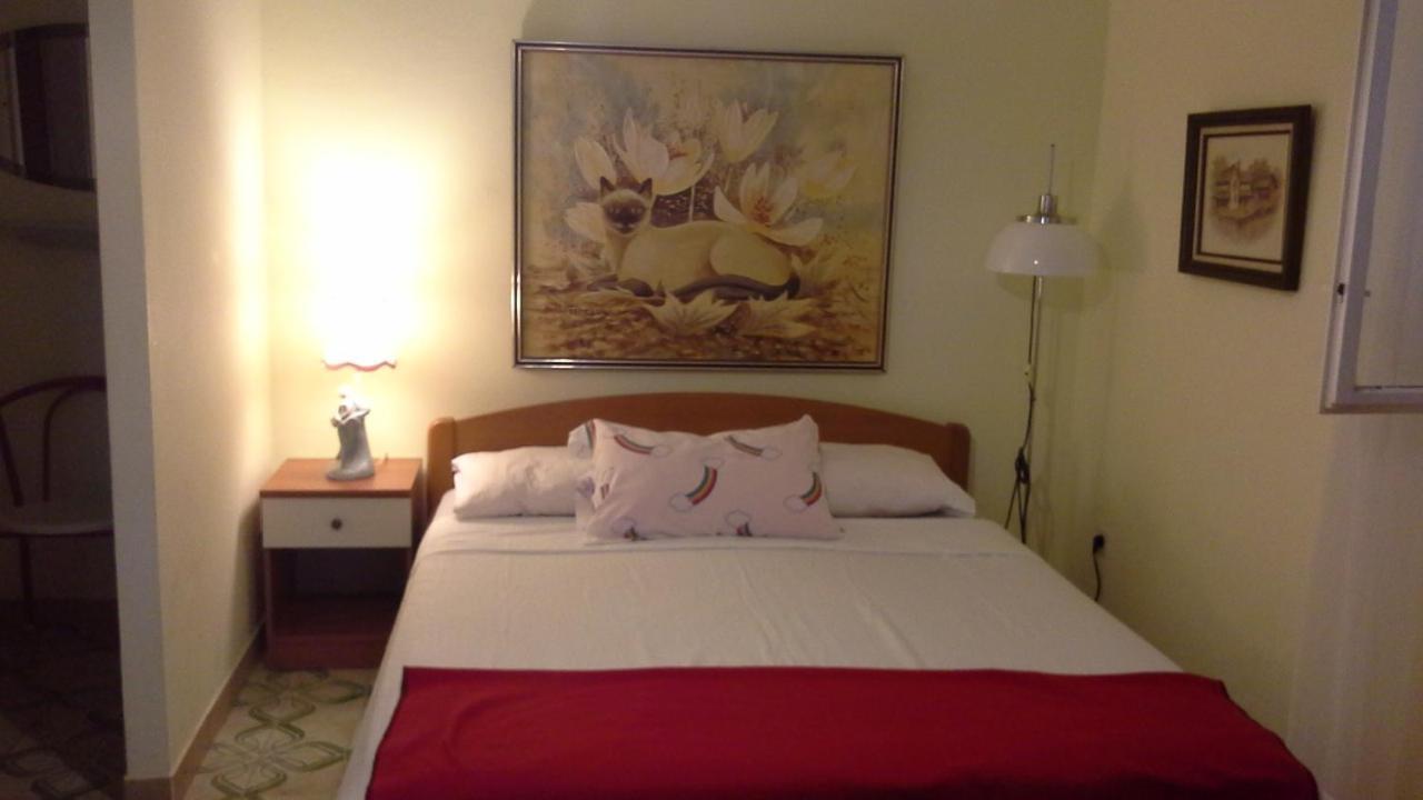 Apartments Anini Dvori Промайна Екстериор снимка